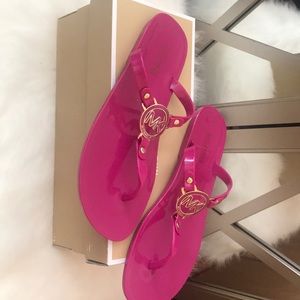 MK Sandals worm 1x